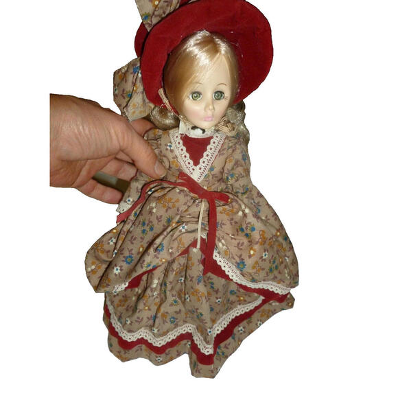 Effanbee Other - 1971  Effanbee 11"  Doll 1270 Dressed Dame